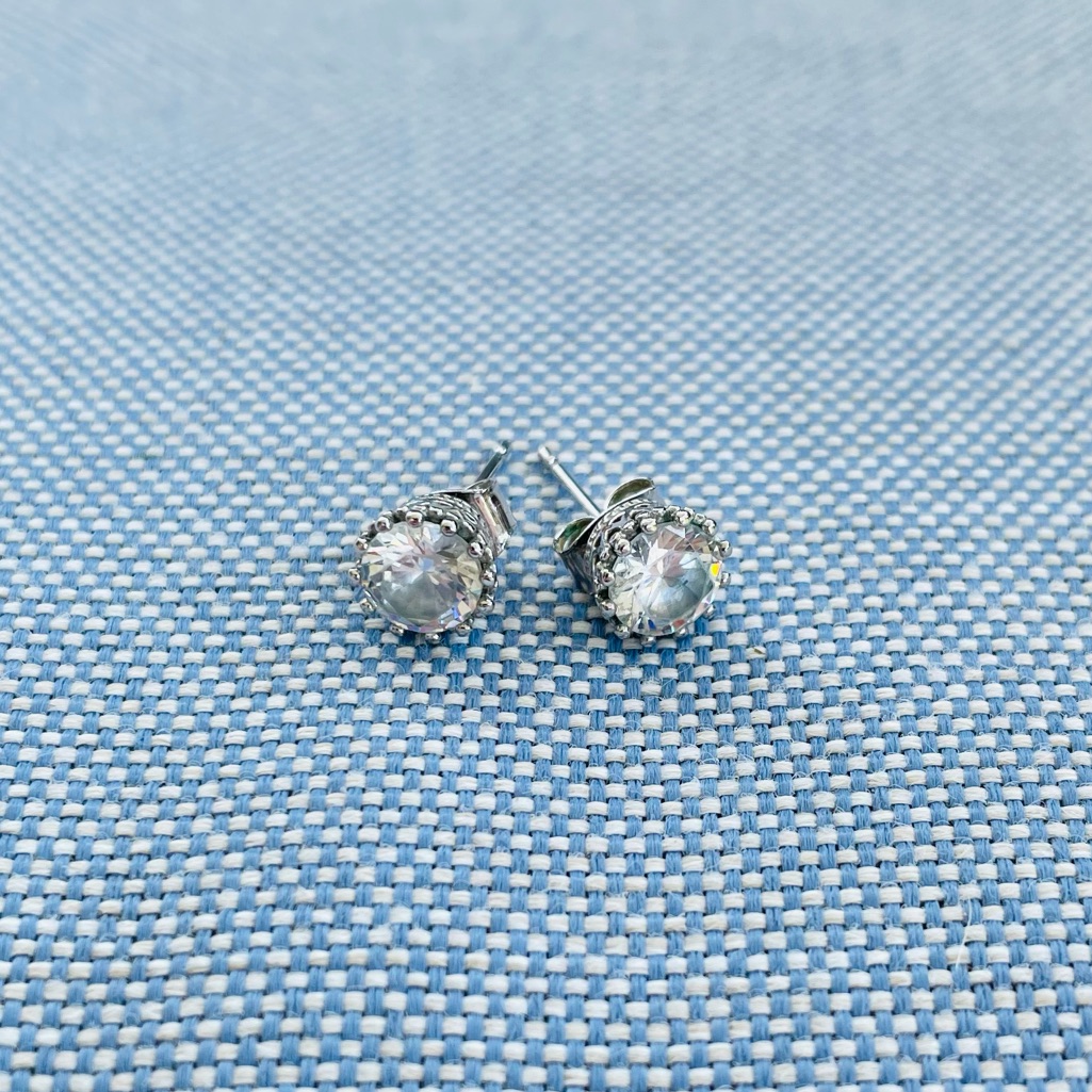 Cz Post Back Studs